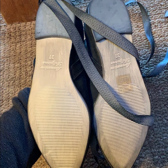 Brand new in box Free People Pressley Wrap Flat - Picture 6 of 6